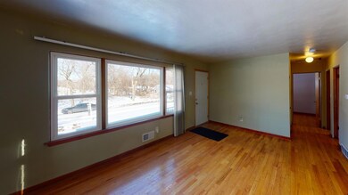 837 E 35th Ct, Gary, IN 46409 - photo 3