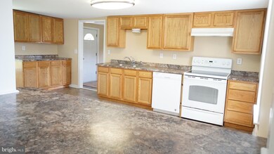 1437 Peach Basket Rd, Felton, DE 19943 - photo 6