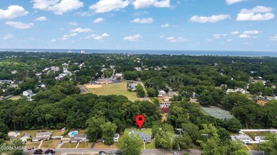 19 Barbara Ln, Oakhurst, NJ 07755 - photo 5