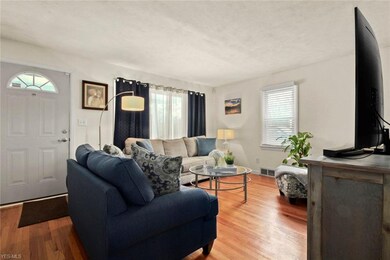 112 Hopewell Dr, Struthers, OH 44471 - photo 3