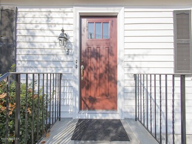 2 Weaver St unit 2nd Floor, Greenwich, CT 06831 - photo 3