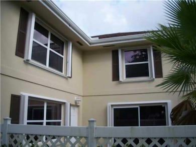 16 Amherst Ct unit D, Royal Palm Beach, FL 33411 - photo 2