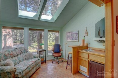 12 Goldfinch Ln, Bend, OR 97707 - photo 4