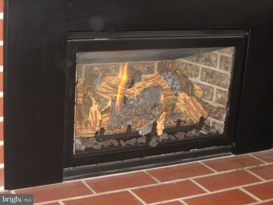 89 Rose Ave, Leola, PA 17540 - photo 4