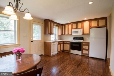 323 Camargo Rd, Quarryville, PA 17566 - photo 5