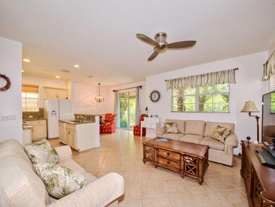 611 Moonndancer Living Area