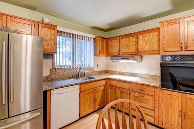 Kitchen (3)