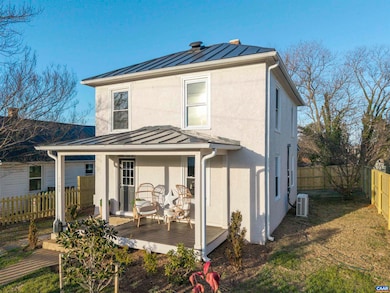 1107 Myrtle St, Charlottesville, VA 22902 - photo 2