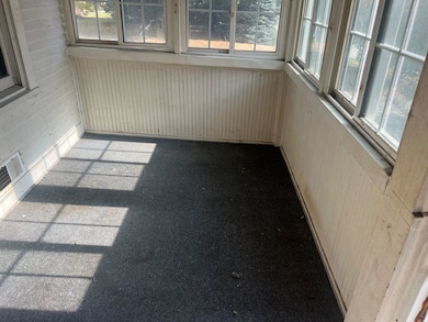 116 W Naperville Rd, Westmont, IL 60559 - photo 2