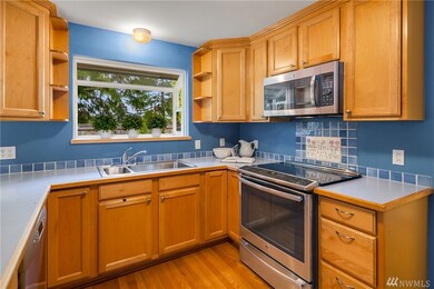 4139 97th Ave SE, Mercer Island, WA 98040 - photo 6