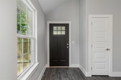 1319 W Gandy St, Denison, TX 75020 - photo 5