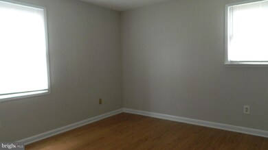 512 Unit B Chestnut St, Glendora, NJ 08029 - photo 7