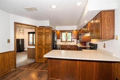 1130 Timber Grove Place, Beech Grove, IN 46107 - photo 3