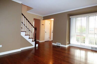 1637 Newcastle Ave, Westchester, IL 60154 - photo 4