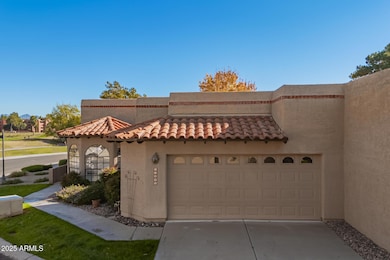 11845 N 40th Place, Phoenix, AZ 85028 - photo 2