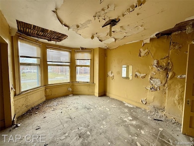 1092 E Grand Blvd, Detroit, MI 48207 - photo 4