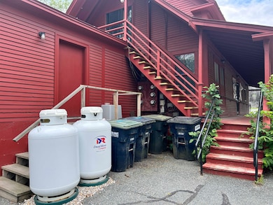 7868 Pomfret Rd, North Pomfret, VT 05053 - photo 4