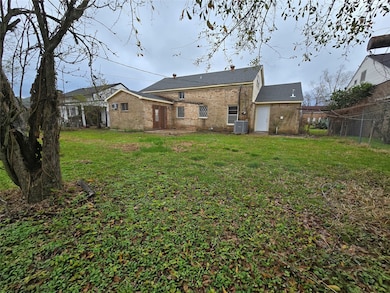3811 Alberta St, Houston, TX 77021 - photo 3