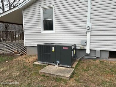 5 Side with new Goodman HVAC