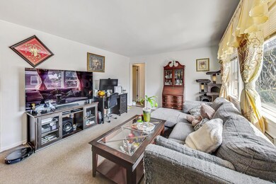 6357 W Addison St unit 2FNW, Chicago, IL 60634 - photo 3