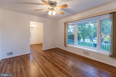 6007 Norman Ave, Riverdale, MD 20737 - photo 6