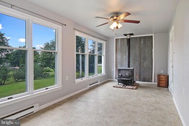 320 N Sunrise Ln, Boyertown, PA 19512 - photo 3