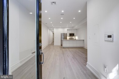 1817 Vernon St NW unit 1, Washington, DC 20009 - photo 2