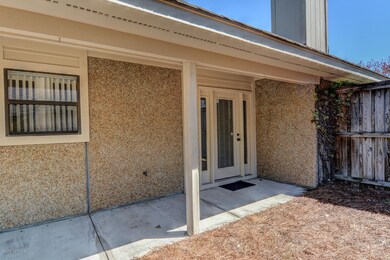 7404 Montfaye Ct Wilmington NC-large-003