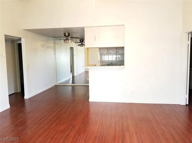 5221 Lindell Rd unit 206, Las Vegas, NV 89118 - photo 4