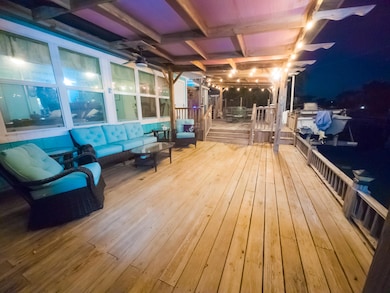 sundeck