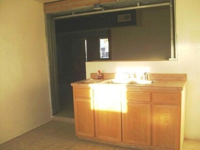 7608 Matamoros Dr unit 5, El Paso, TX 79915 - photo 7