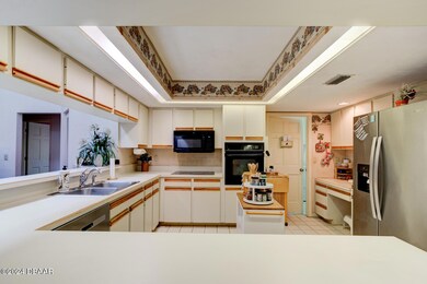 Kitchen-Lots of Counterspace