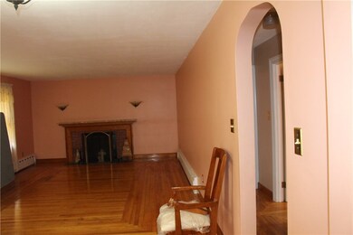 181 Blackstone St, Uxbridge, MA 01569 - photo 4