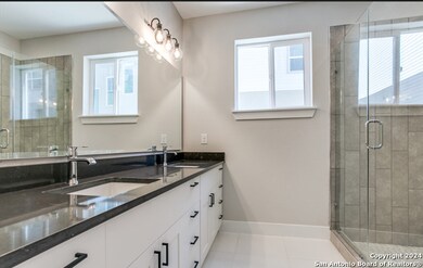 1618 W Lawndale Dr unit 1, San Antonio, TX 78209 - photo 7