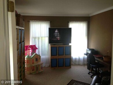 367 S Oller Ave, Waynesboro, PA 17268 - photo 2