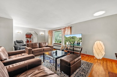 27 Winslow St, Gardner, MA 01440 - photo 4