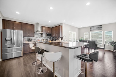 8769 Burr Ridge Cir, Crown Point, IN 46307 - photo 5