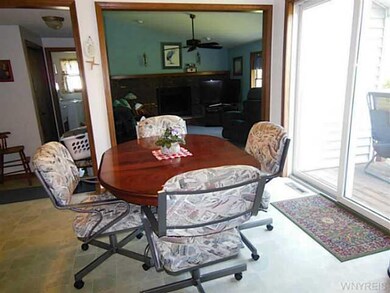 Kitchen Dining. Open to Family room.