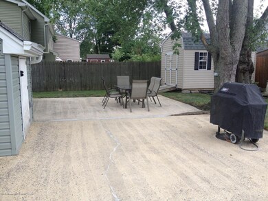 Beautiful patio with gas grill