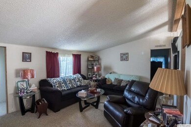 1732 Pine St unit 24, Silverton, OR 97381 - photo 3