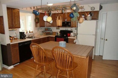 5755 Elkridge Heights Rd, Elkridge, MD 21075 - photo 6