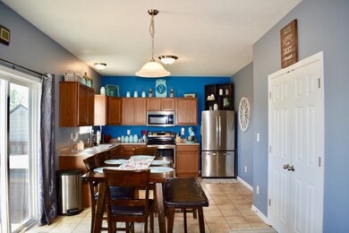 305 Limestone Ln, Lafayette, IN 47909 - photo 7