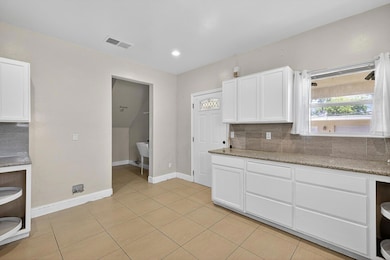 2048 N Arthur Ave, Fresno, CA 93705 - photo 7