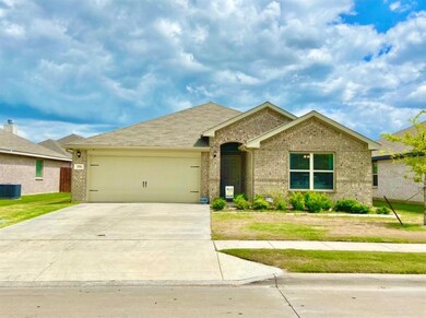 356 Bonita St, Weatherford, TX 76087 - photo 2