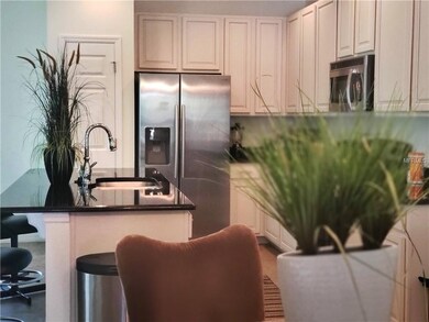 Kitchen Features: Stainless Steel, Granite Counter