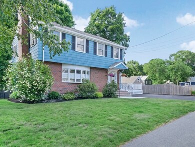 172 Pleasant St, Milton, MA 02186 - photo 3