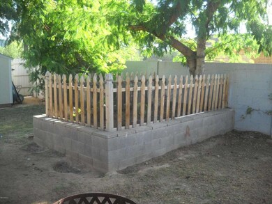 Raised planter.JPG