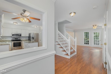 1437 Greenside Dr, Raleigh, NC 27609 - photo 4