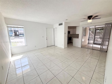 3203 NW 5th Terrace unit 4, Pompano Beach, FL 33064 - photo 2