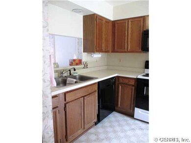 Kitchen The kitchen offer lots of cabinetry and co